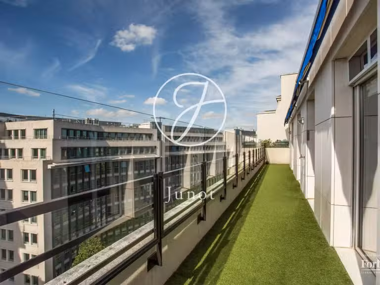 Appartement Paris 17e - 4 chambres - 86m²