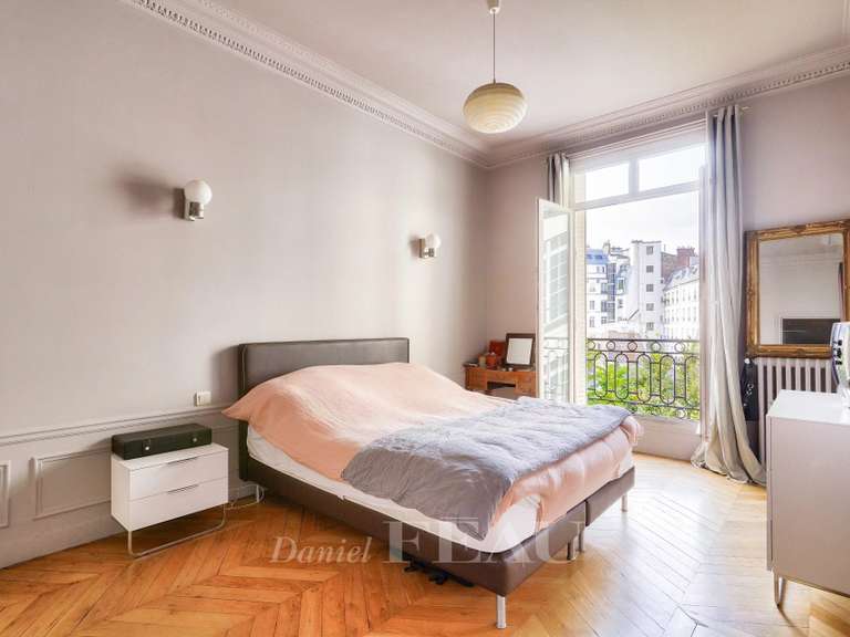 Appartement Paris 17e - 3 chambres - 133m²