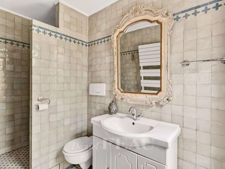 Appartement Paris 17e - 4 chambres - 167m²