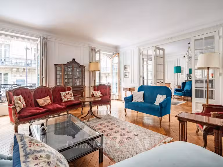 Appartement Paris 17e - 4 chambres - 178m²