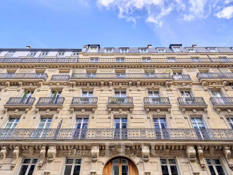 Appartement Paris 17e - 4 chambres - 178m²