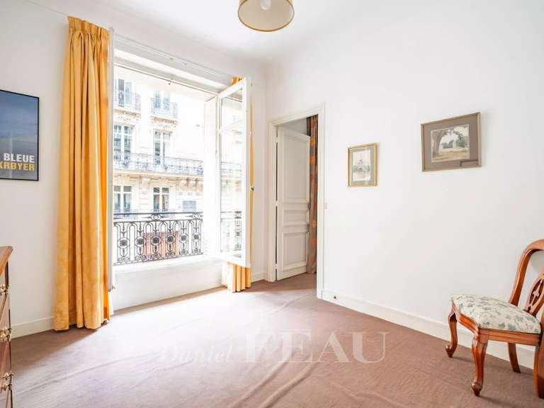 Appartement Paris 17e - 4 chambres - 178m²