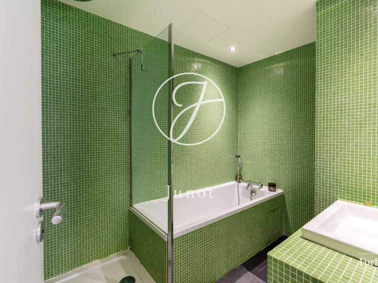 Appartement Paris 17e - 2 chambres - 76m²