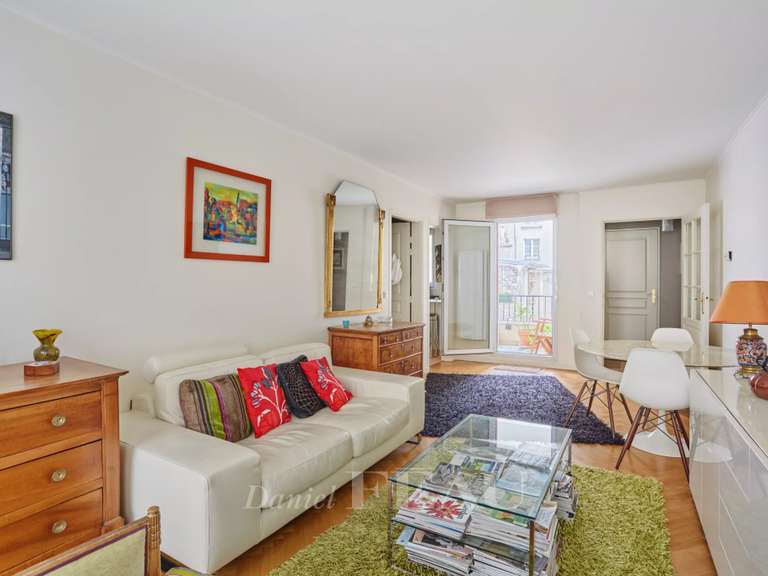 Appartement Paris 17e - 2 chambres - 64m²