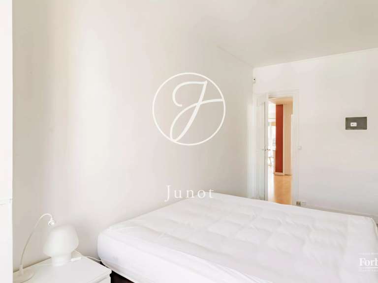 Appartement Paris 17e - 2 chambres - 77m²