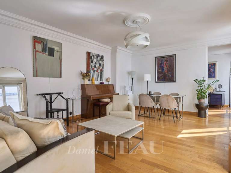 Appartement Paris 17e - 2 chambres - 64m²