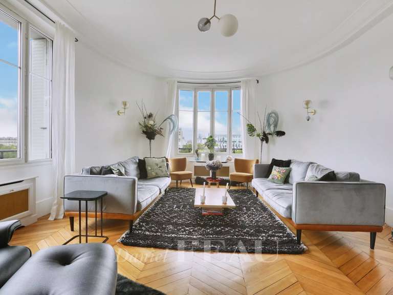 Appartement Paris 17e - 6 chambres - 243m²