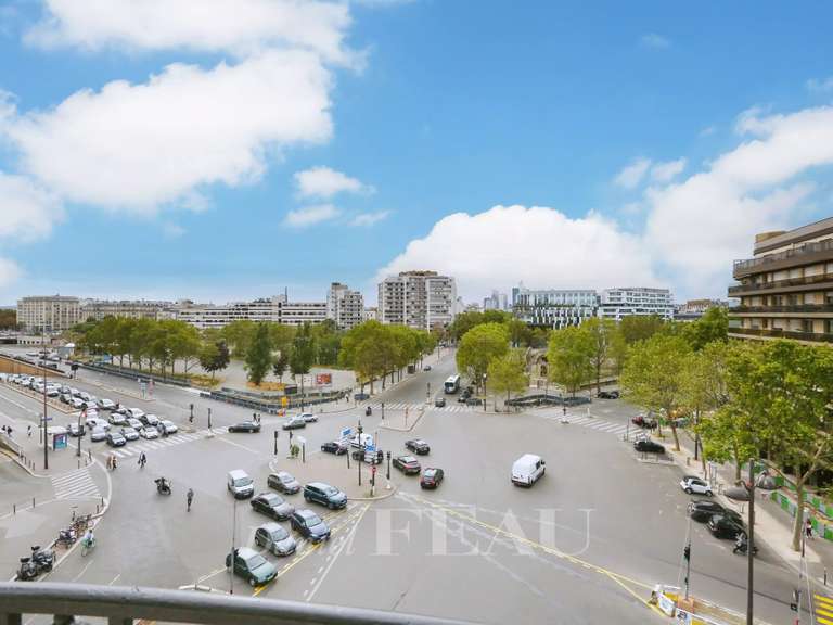 Appartement Paris 17e - 6 chambres - 243m²