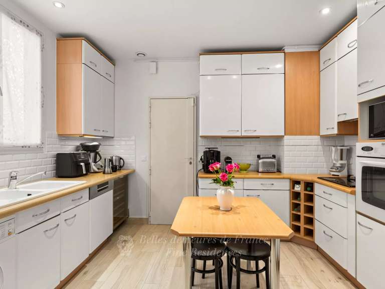 Appartement Paris 17e - 3 chambres - 159m²