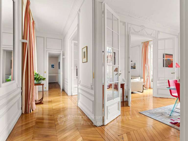 Appartement Paris 17e - 3 chambres - 159m²