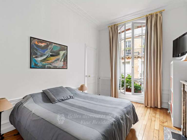 Appartement Paris 17e - 3 chambres - 159m²