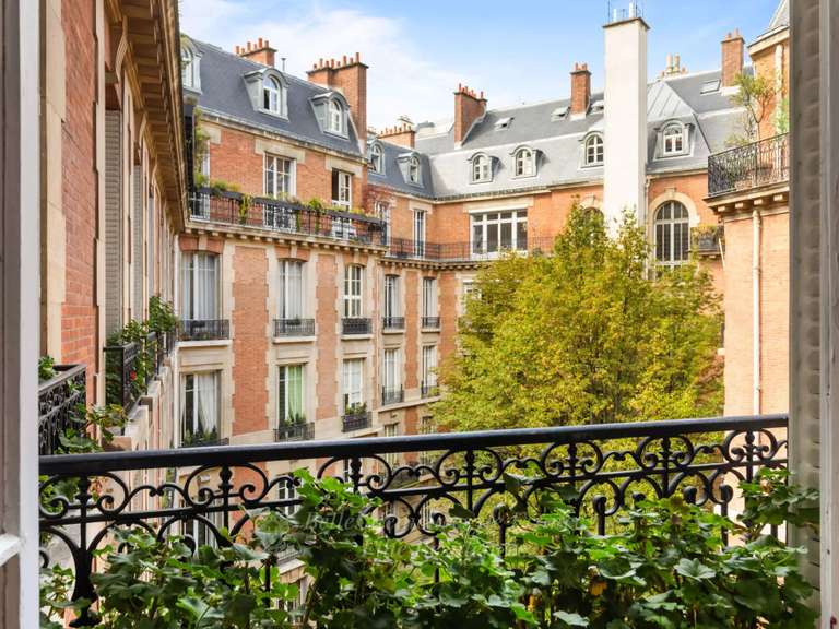 Appartement Paris 17e - 3 chambres - 159m²