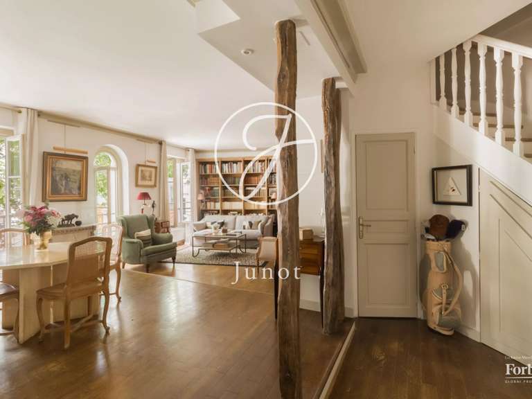 Appartement Paris 17e - 3 chambres - 124m²