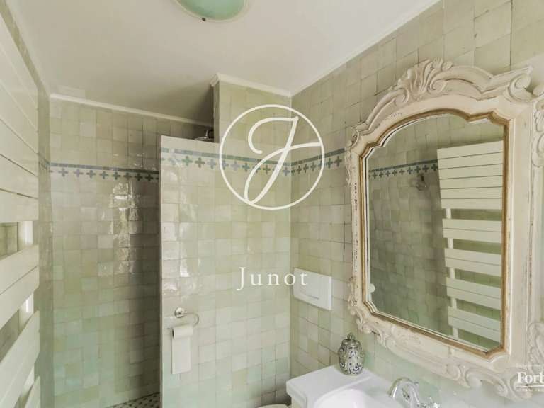 Appartement Paris 17e - 3 chambres - 124m²