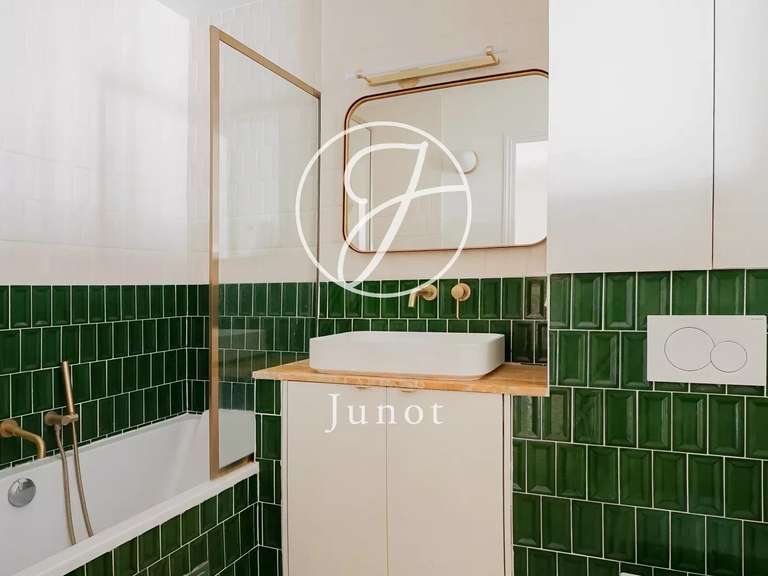Appartement Paris 17e - 3 chambres - 121m²