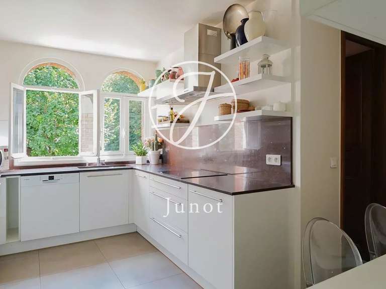 Appartement Paris 17e - 3 chambres - 121m²