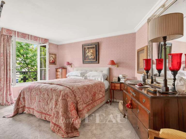 Appartement Paris 17e - 3 chambres - 124m²