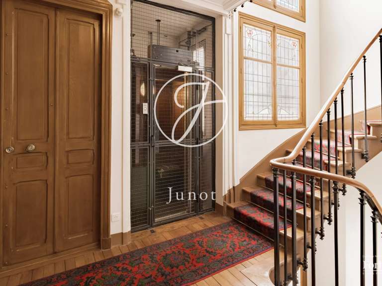 Appartement Paris 17e - 2 chambres - 83m²