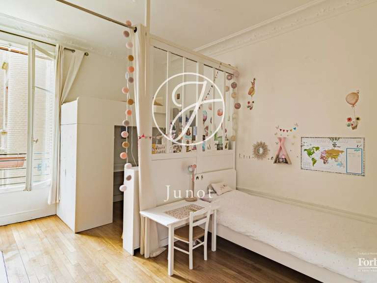 Appartement Paris 17e - 2 chambres - 83m²