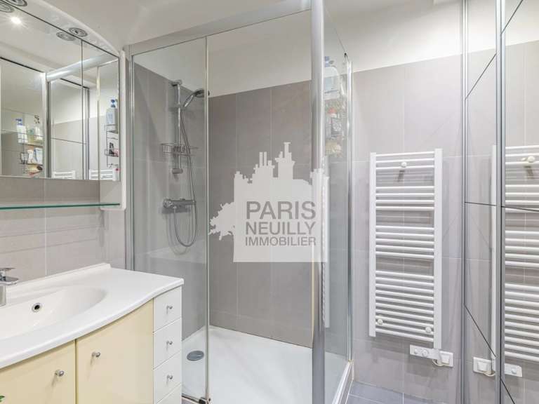 Appartement Paris 17e - 3 chambres - 115m²
