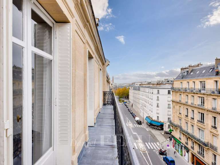 Appartement Paris 17e - 6 chambres - 250m²