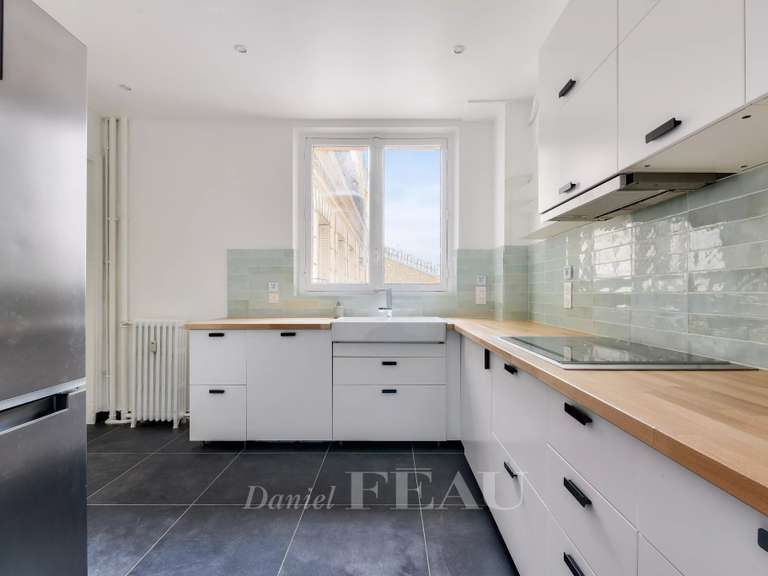 Appartement Paris 17e - 3 chambres - 160m²