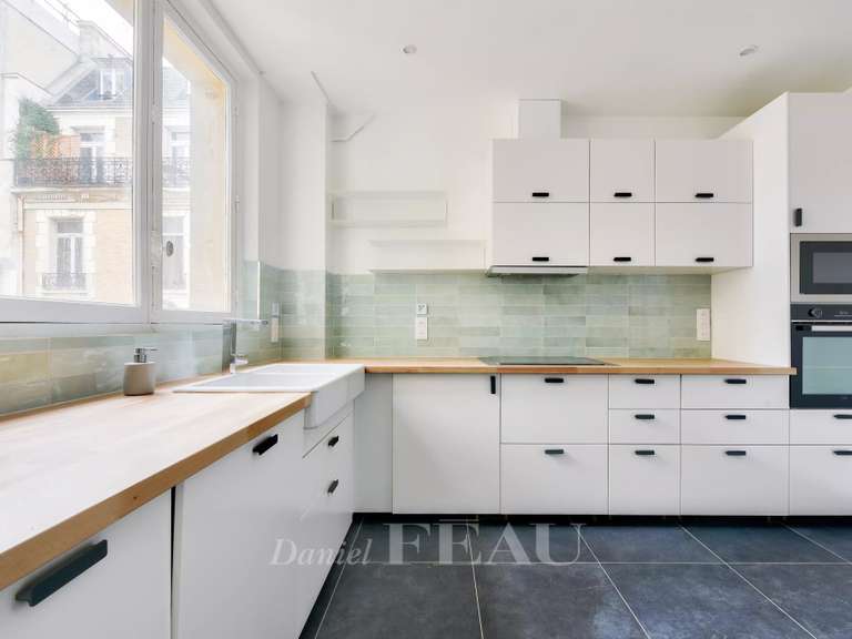 Appartement Paris 17e - 3 chambres - 160m²