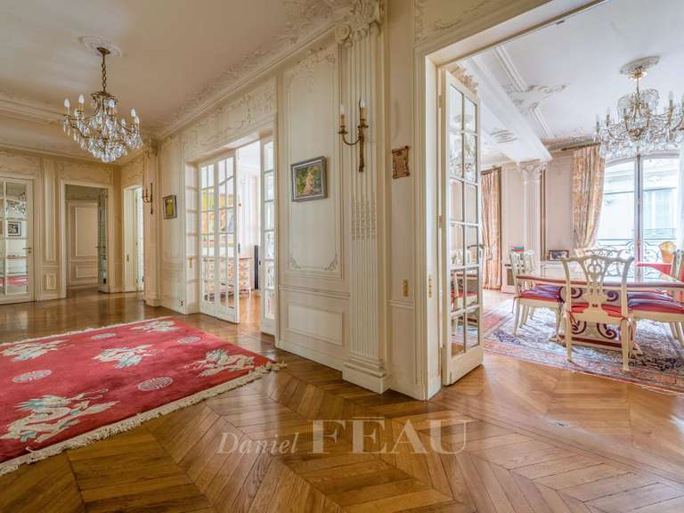 Appartement Paris 17e - 4 chambres - 253m²