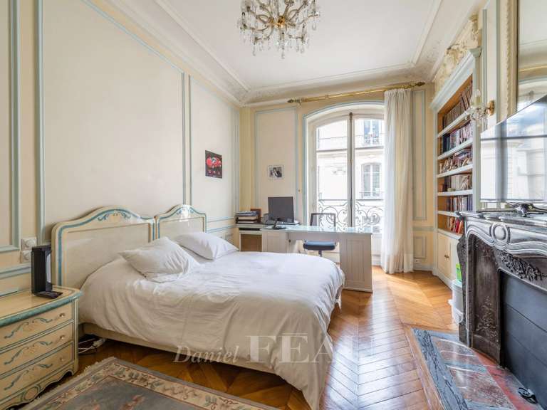 Appartement Paris 17e - 4 chambres - 253m²