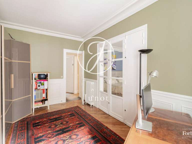 Appartement Paris 17e - 3 chambres - 125m²