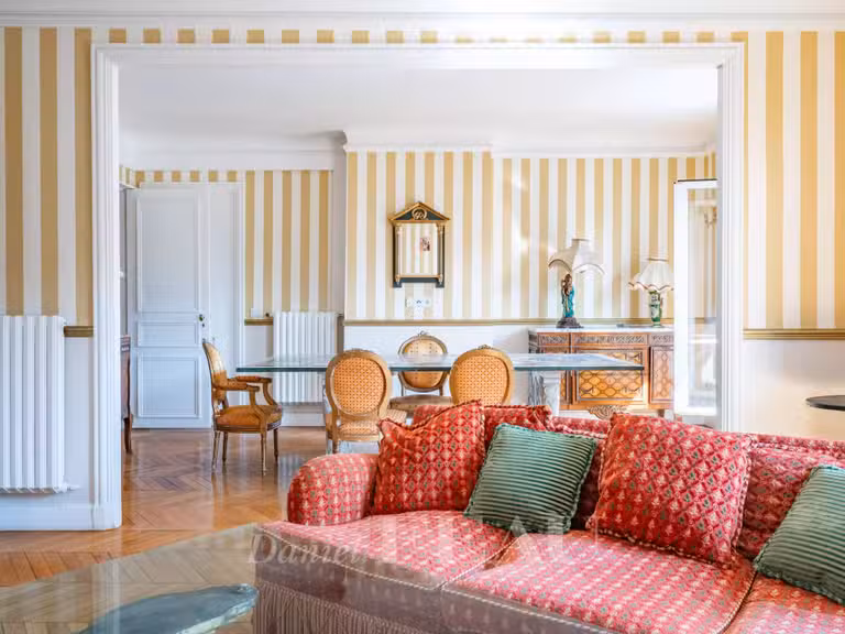 Appartement Paris 17e - 3 chambres - 149m²