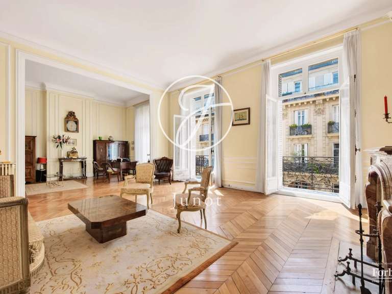 Appartement Paris 17e - 3 chambres - 186m²