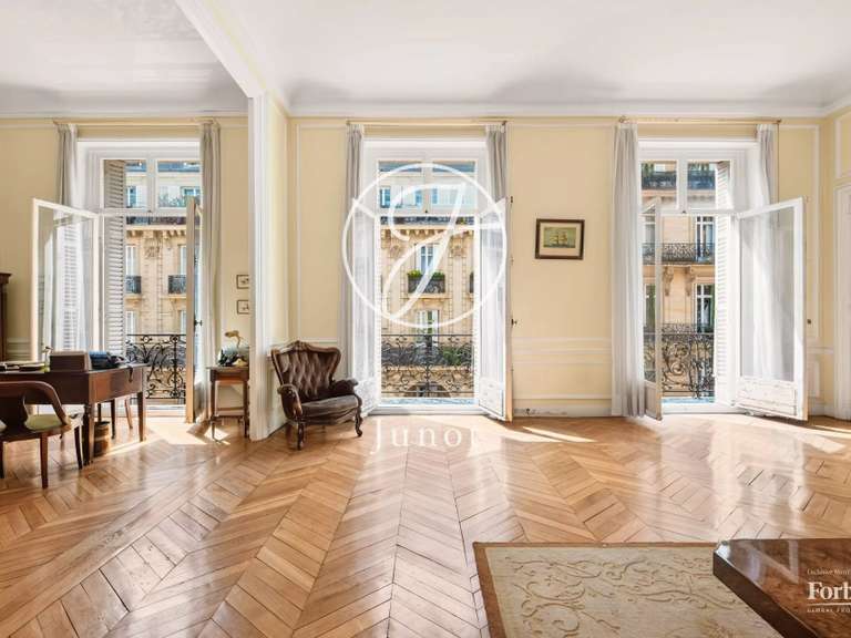 Appartement Paris 17e - 3 chambres - 186m²