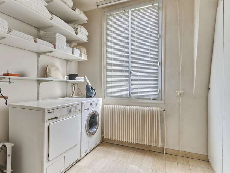 Appartement Paris 17e - 2 chambres - 198m²
