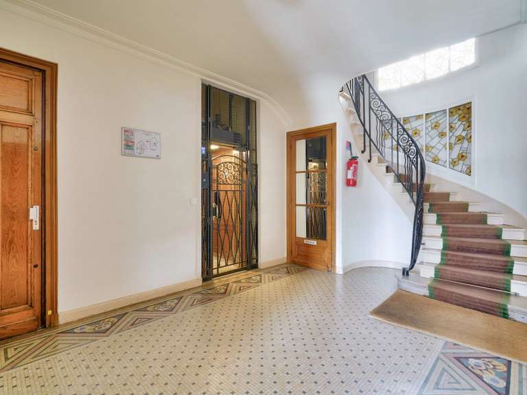 Appartement Paris 17e - 3 chambres - 142m²