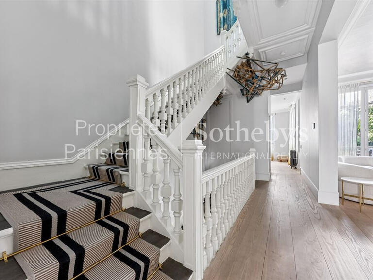 Mansion Paris 17e - 6 bedrooms - 540m²