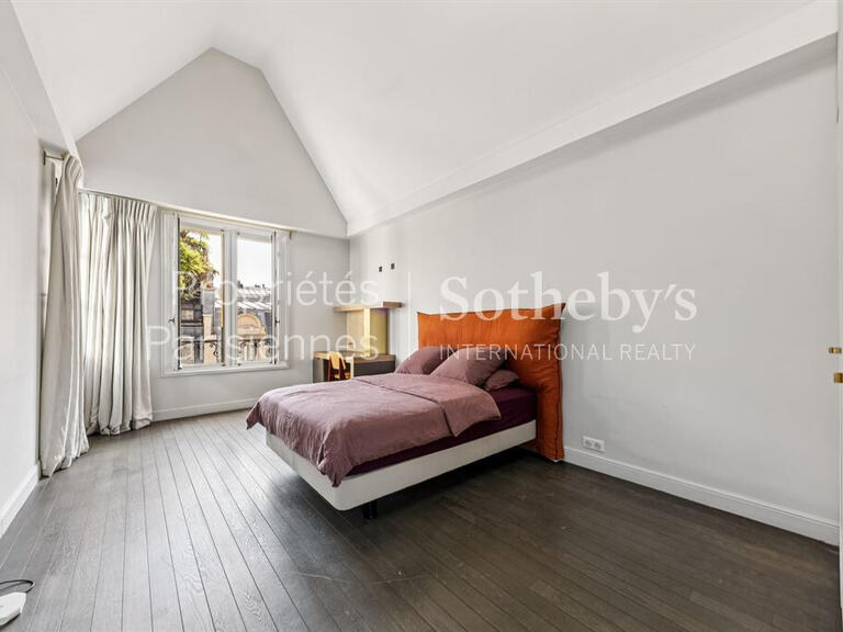 Mansion Paris 17e - 6 bedrooms - 540m²