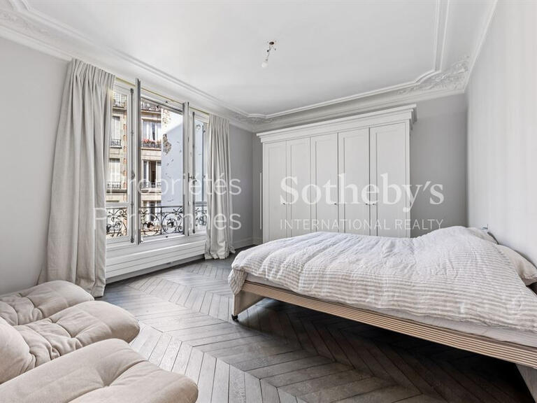 Mansion Paris 17e - 6 bedrooms - 540m²