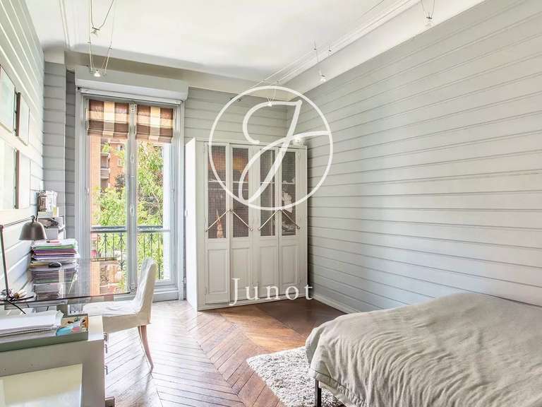 Mansion Paris 17e - 4 bedrooms - 347m²