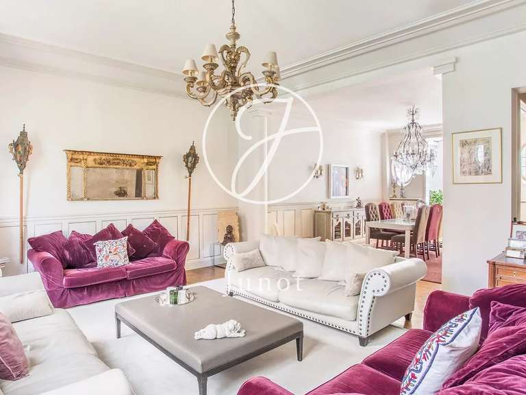 Mansion Paris 17e - 4 bedrooms - 347m²
