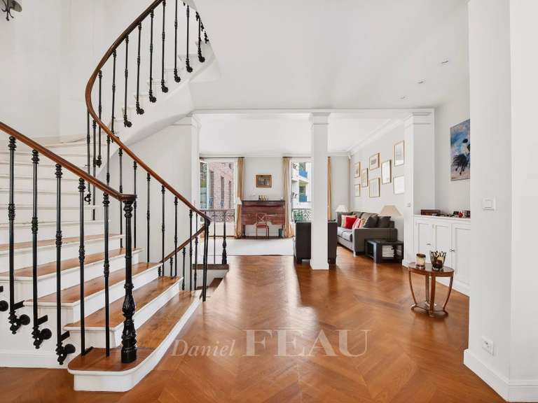 Hôtel particulier Paris 17e - 5 chambres - 309m²