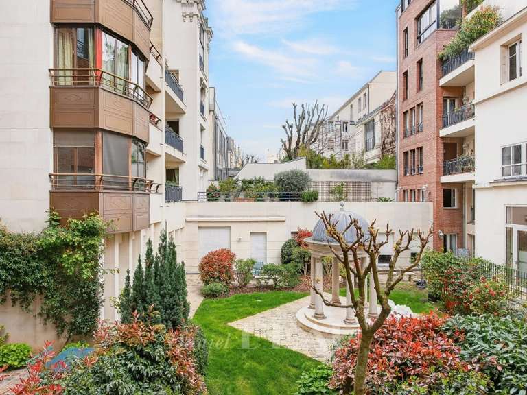 Hôtel particulier Paris 17e - 5 chambres - 309m²