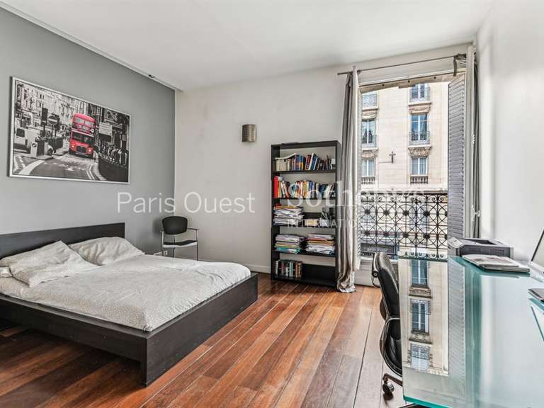 Maison Paris 17e - 6 chambres - 400m²