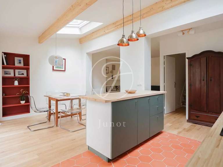 House Paris 17e - 2 bedrooms - 59m²