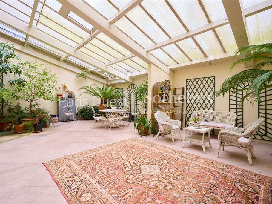 House Paris 17e