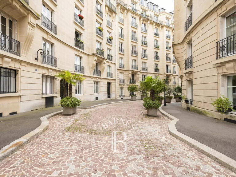 Vente Appartement Paris 18e - 2 chambres