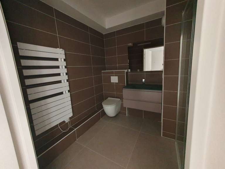Appartement Paris 18e - 64m²