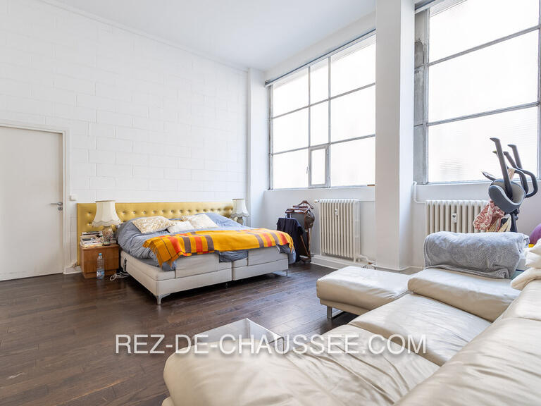Appartement Paris 18e - 6 chambres - 248m²
