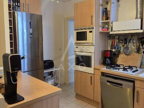 Appartement Paris 18e - 4 chambres