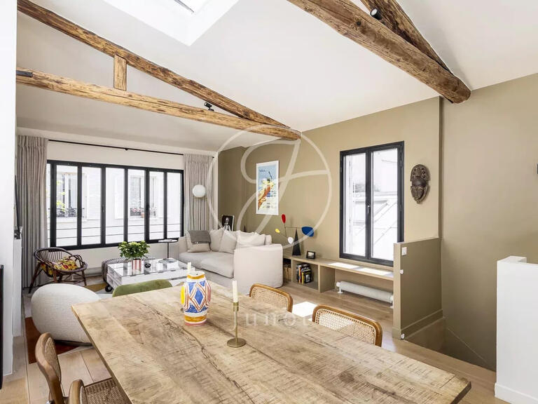 Appartement Paris 18e - 2 chambres - 100m²
